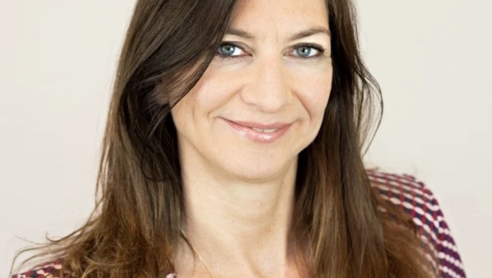 Headshot of Lisa Rousseau